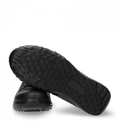 Shop Newton Man Alles